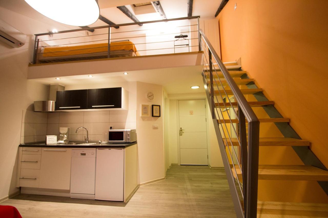 Downtown Apartment *